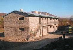 Image 02
